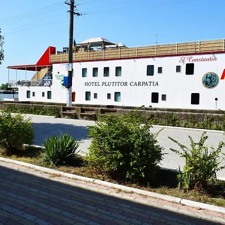 Plutitor Carpatia St. Constantin Botel 3*